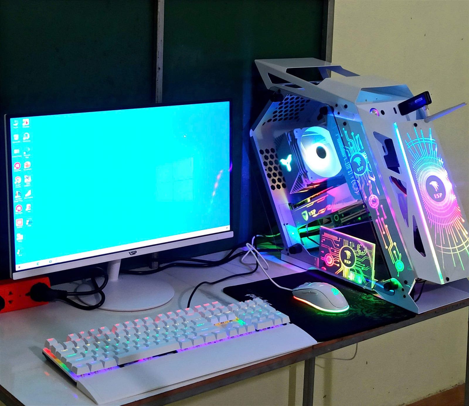 PC đã tắt máy nhưng quạt vẫn quay: cách khắc phục — Công Nghệ Anh Tú