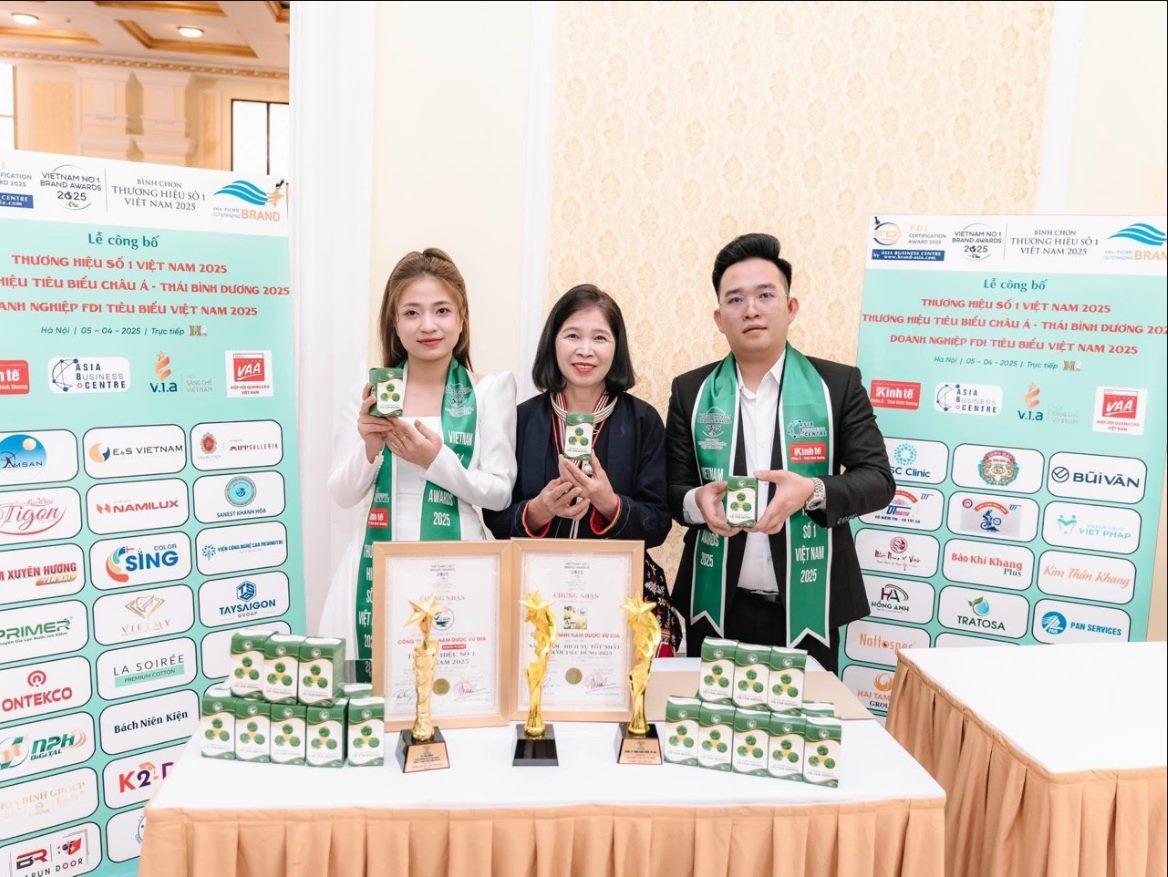 Lễ công bố Thương hiệu số 1 Việt Nam 2025 — Nam Dược Vũ Gia